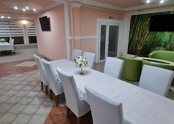 Bella 汽车旅馆 3*